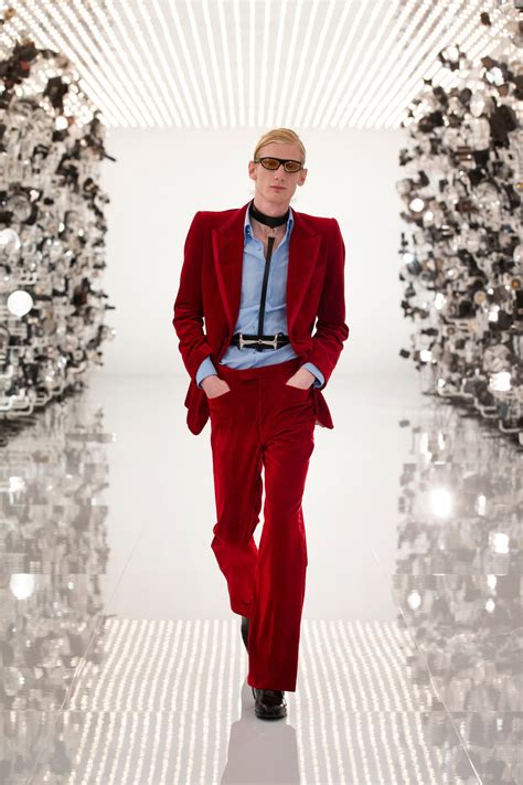 gucci tom ford red suit|tom ford at gucci.